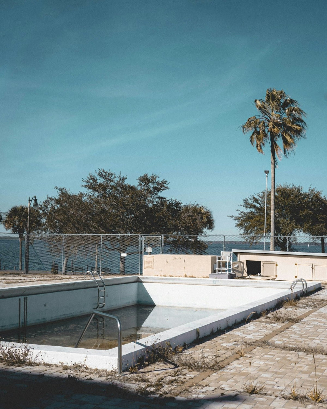 How to Tackle Common Pool Maintenance Problems in Fort Pierce and St. Lucie County - POOL EMPORIUM
